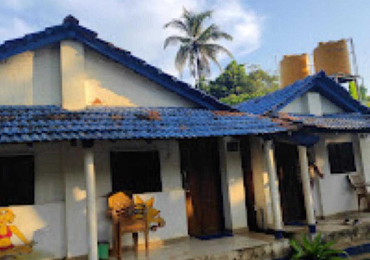 R K Beach Cottage Gokarna  Εξωτερικό φωτογραφία